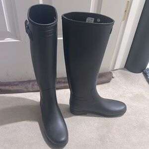 Hunter Black Winter Tall Rain Boots women’s size 9 NWOT